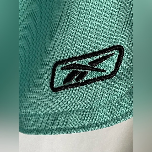 REEBOK Sz-M 80’s Sports Shorts in GUC- Everything Still Good, Even Tie & Elastic - Picture 2 of 11